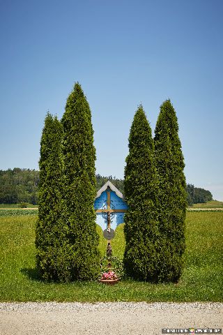 Gemeinde Aschau Landkreis Mühldorf Litzlkirchener Wegkreuz (Dirschl Johann) Deutschland MÜ